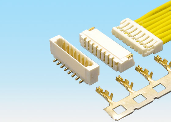 SMD 0.8mm Pitch Electronic Wire Connectors , 2 - 20 Pin PCB Connectors Wire To Board