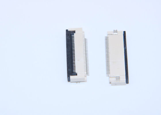 Height 2.0 MM FPC Cable Connector 9-61 Pins Pitch For Communications Industry